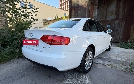 Audi A4, 2011 год, 1 075 000 рублей, 4 фотография