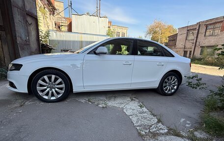 Audi A4, 2011 год, 1 075 000 рублей, 18 фотография
