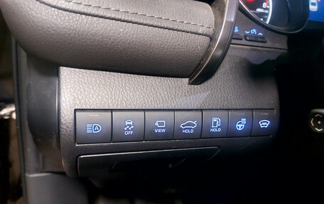 Toyota Camry, 2021 год, 3 600 000 рублей, 9 фотография