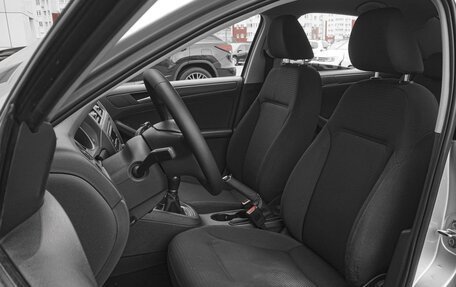 Volkswagen Jetta VI, 2015 год, 999 000 рублей, 10 фотография