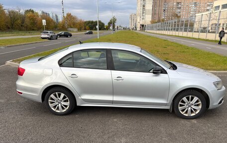 Volkswagen Jetta VI, 2013 год, 655 999 рублей, 4 фотография