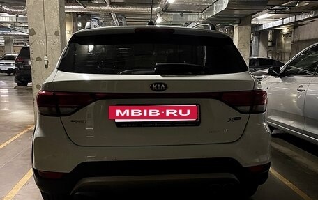 KIA Rio IV, 2018 год, 1 100 000 рублей, 2 фотография