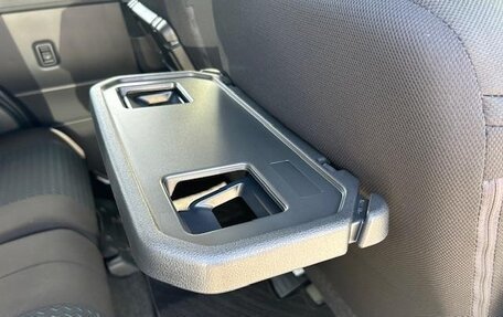 Toyota Roomy I, 2021 год, 826 000 рублей, 32 фотография