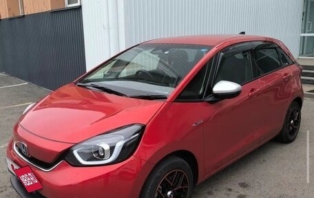 Honda Fit, 2020 год, 1 600 000 рублей, 3 фотография