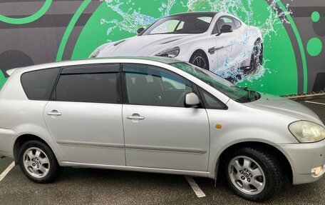 Toyota Ipsum II, 2001 год, 820 000 рублей, 14 фотография