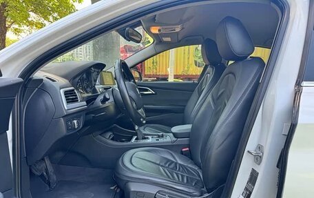 BMW 1 серия, 2017 год, 1 450 000 рублей, 11 фотография