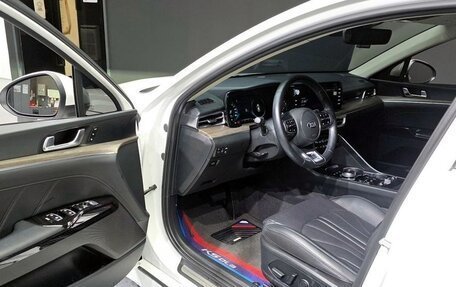 KIA K5, 2022 год, 2 100 000 рублей, 8 фотография