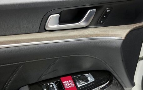 KIA K5, 2022 год, 2 100 000 рублей, 11 фотография