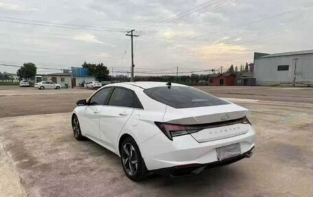Hyundai Elantra, 2022 год, 1 650 000 рублей, 3 фотография