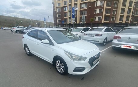Hyundai Solaris II рестайлинг, 2018 год, 1 100 000 рублей, 7 фотография