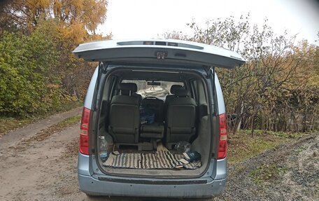 Hyundai Grand Starex Grand Starex I рестайлинг 2, 2009 год, 950 000 рублей, 3 фотография