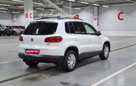 Volkswagen Tiguan I, 2016 год, 1 000 000 рублей, 6 фотография