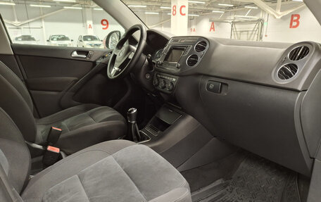 Volkswagen Tiguan I, 2016 год, 1 000 000 рублей, 13 фотография