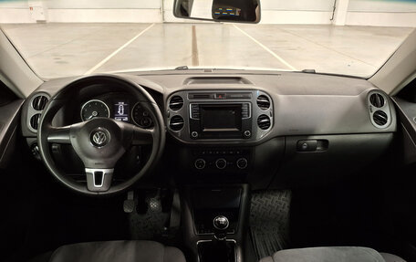 Volkswagen Tiguan I, 2016 год, 1 000 000 рублей, 17 фотография