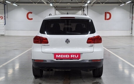 Volkswagen Tiguan I, 2016 год, 1 000 000 рублей, 7 фотография