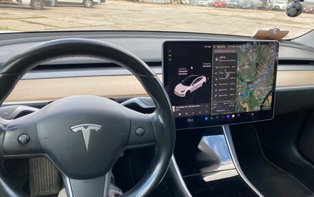 Tesla Model 3 I, 2019 год, 2 800 000 рублей, 9 фотография
