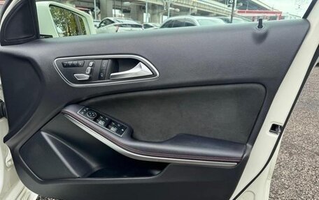 Mercedes-Benz A-Класс, 2017 год, 1 340 007 рублей, 11 фотография