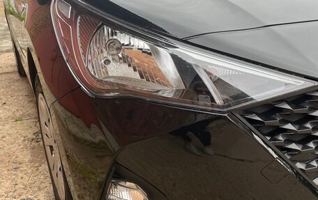 Hyundai Solaris II рестайлинг, 2021 год, 1 450 000 рублей, 2 фотография