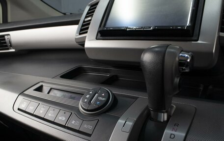 Honda Freed I, 2012 год, 1 160 000 рублей, 11 фотография