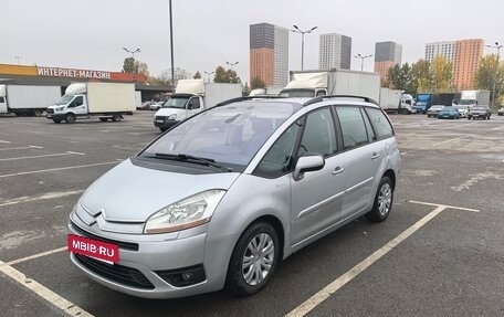 Citroen C4 Picasso II рестайлинг, 2010 год, 650 000 рублей, 7 фотография