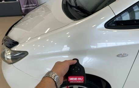 Toyota Wish II, 2012 год, 1 429 000 рублей, 21 фотография