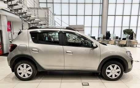 Renault Sandero II рестайлинг, 2016 год, 850 000 рублей, 8 фотография