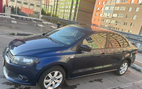 Volkswagen Polo VI (EU Market), 2013 год, 680 000 рублей, 1 фотография