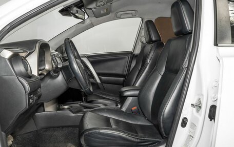 Toyota RAV4, 2013 год, 1 900 000 рублей, 6 фотография