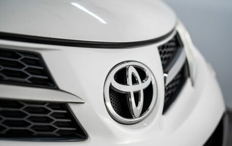 Toyota RAV4, 2013 год, 1 900 000 рублей, 20 фотография