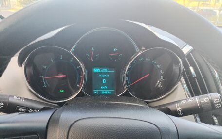 Chevrolet Cruze II, 2013 год, 700 000 рублей, 10 фотография