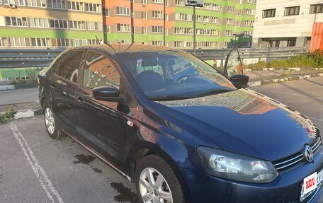 Volkswagen Polo VI (EU Market), 2013 год, 680 000 рублей, 2 фотография