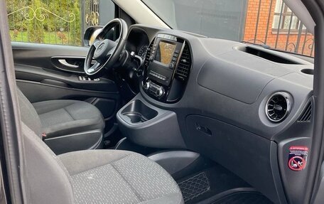 Mercedes-Benz Vito, 2021 год, 4 280 000 рублей, 12 фотография