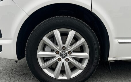 Volkswagen Multivan T6 рестайлинг, 2019 год, 4 170 000 рублей, 9 фотография