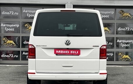Volkswagen Multivan T6 рестайлинг, 2019 год, 4 170 000 рублей, 6 фотография
