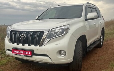 Toyota Land Cruiser Prado 150 рестайлинг 2, 2016 год, 3 650 000 рублей, 1 фотография