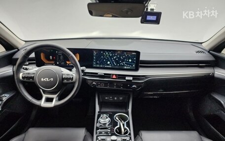 KIA K5, 2024 год, 2 474 000 рублей, 20 фотография