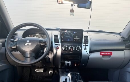 Mitsubishi Pajero Sport II рестайлинг, 2012 год, 2 100 000 рублей, 9 фотография