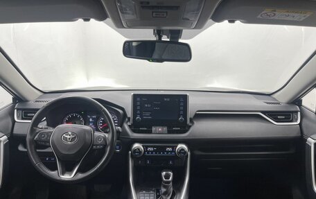 Toyota RAV4, 2021 год, 3 345 000 рублей, 18 фотография