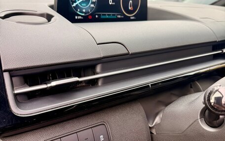 Hyundai Staria, 2023 год, 5 500 000 рублей, 18 фотография