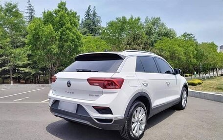 Volkswagen T-Roc I, 2022 год, 1 570 000 рублей, 8 фотография