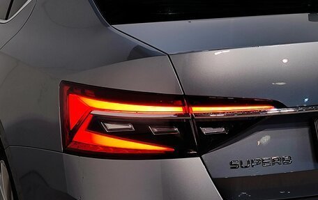 Skoda Superb III рестайлинг, 2020 год, 3 049 000 рублей, 6 фотография