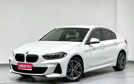 BMW 1 серия, 2021 год, 1 800 000 рублей, 1 фотография