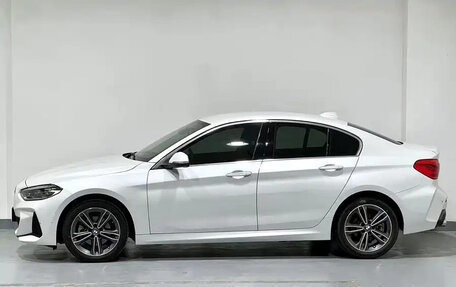 BMW 1 серия, 2021 год, 1 800 000 рублей, 4 фотография