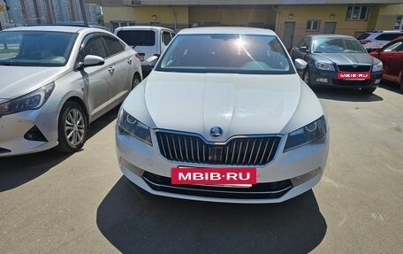 Skoda Superb III рестайлинг, 2018 год, 2 150 000 рублей, 6 фотография