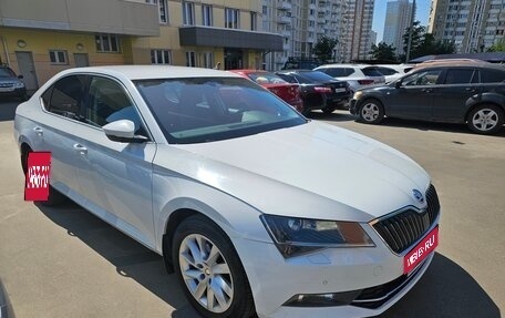 Skoda Superb III рестайлинг, 2018 год, 2 150 000 рублей, 1 фотография