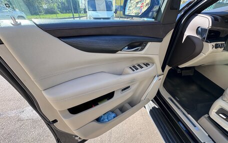 Cadillac Escalade IV, 2014 год, 3 000 000 рублей, 19 фотография