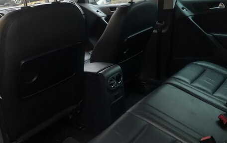 Volkswagen Tiguan I, 2010 год, 920 000 рублей, 4 фотография