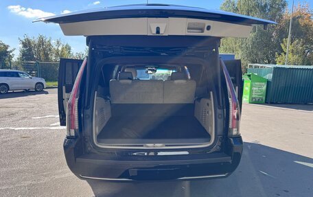 Cadillac Escalade IV, 2014 год, 3 000 000 рублей, 20 фотография