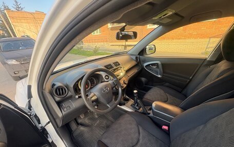 Toyota RAV4, 2012 год, 1 430 000 рублей, 5 фотография