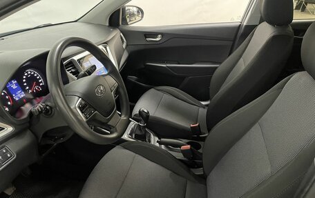 Hyundai Solaris II рестайлинг, 2021 год, 1 430 000 рублей, 13 фотография